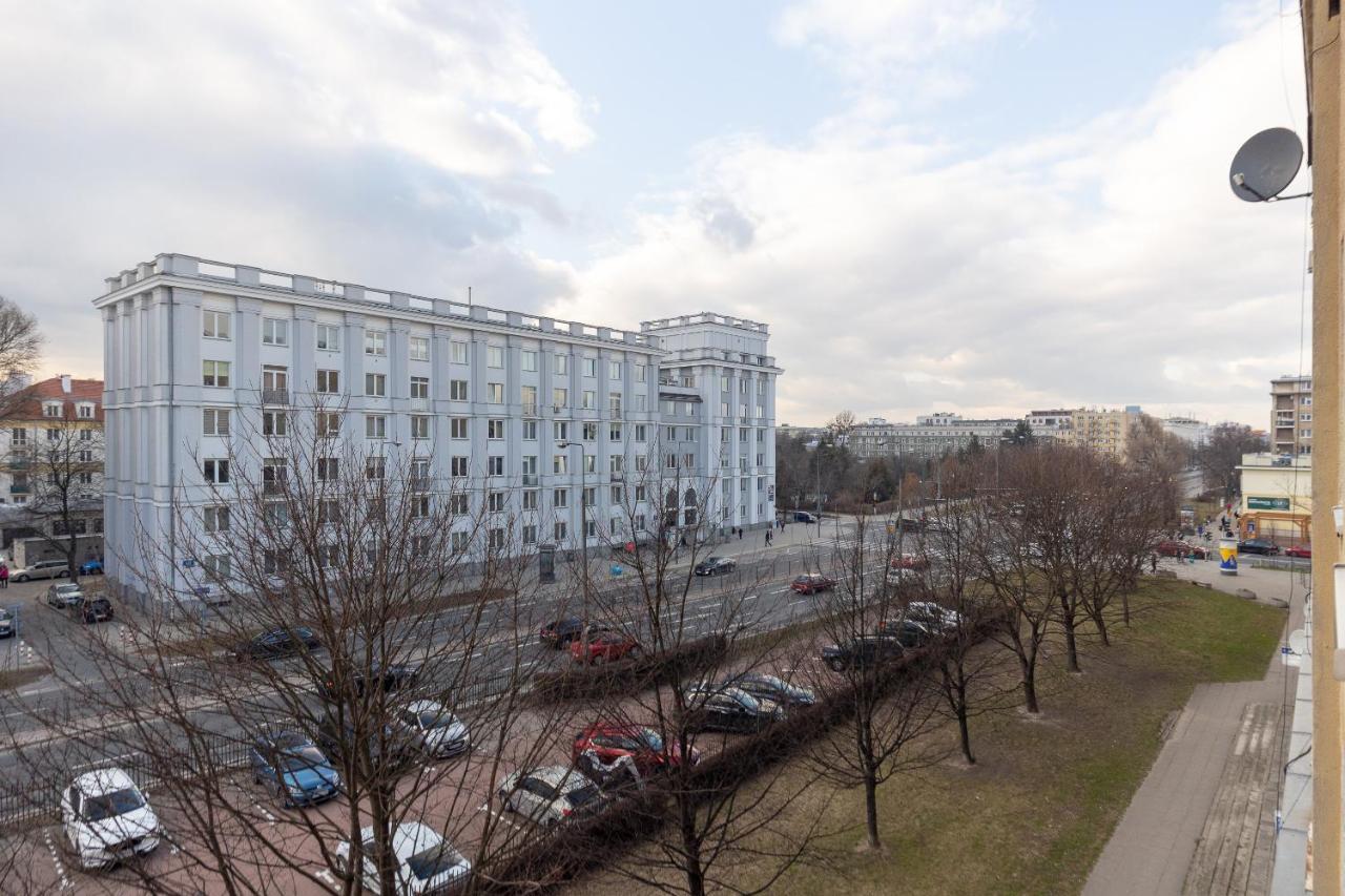 Metro Raclawicka Red Apartment Warsaw Exterior photo